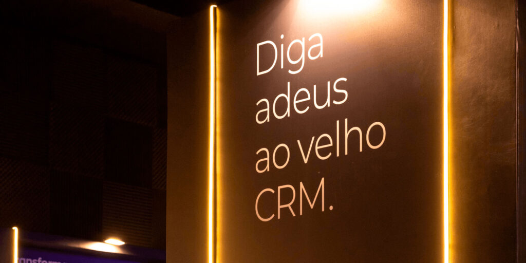 Plataforma de RevOps da Rvops para operações de receita